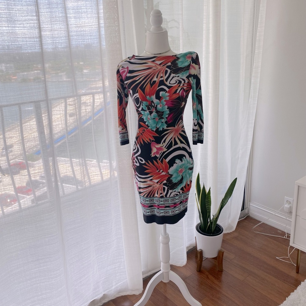 Cache Faux Colorful Dress 👗 Floral Print Ruched